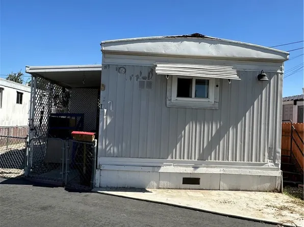 14890 Perris Blvd Space 17, Moreno Valley, CA 92553