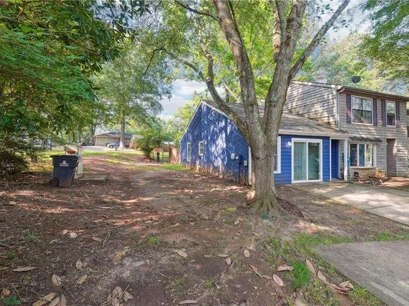 3799 Henry Ct, Acworth, GA 30101