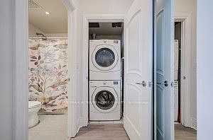 5th image of 33 Bay St Unit 4903