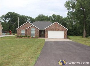 2304 Maretta Dr, Pittsburg, KS 66762
