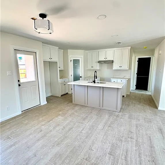 2209 Lana St — Photo 15