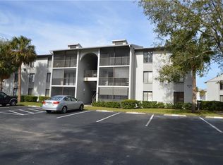 1217 Pine Ridge Cir, Sanford, FL 32773