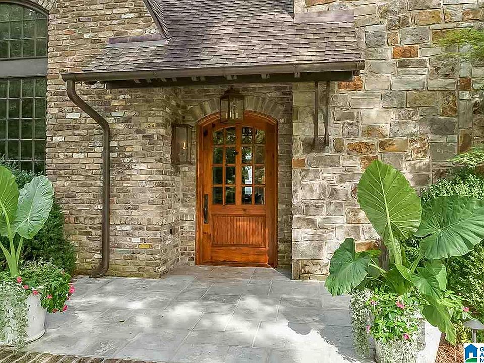 215 Shades Crest Cir, Vestavia Hills, AL 35216 Zillow