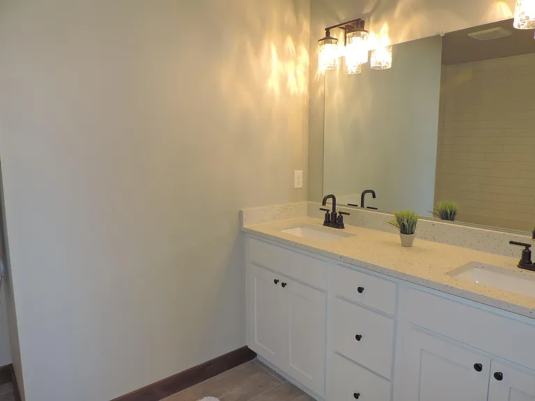 1306 Fozzie Ln #C — Photo 7