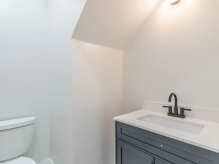 7416 Valaho Ln — Photo 28