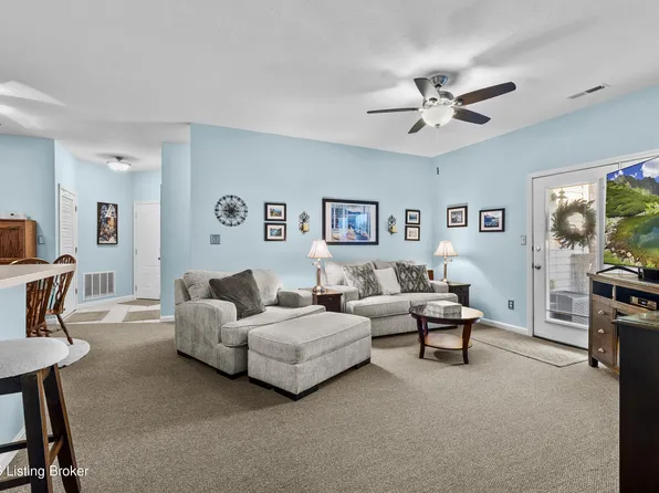 9502 Magnolia Ridge Dr Unit 101, Louisville, KY 40291