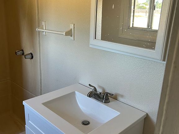 4th image of 1765 E Santa Fe Dr #1763