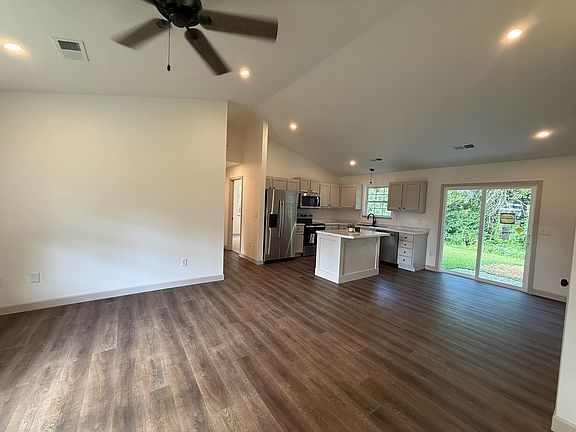 3rd image of 9760 Private Road 8319