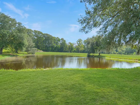 22460 Sutter Ln, Zachary, LA 70791