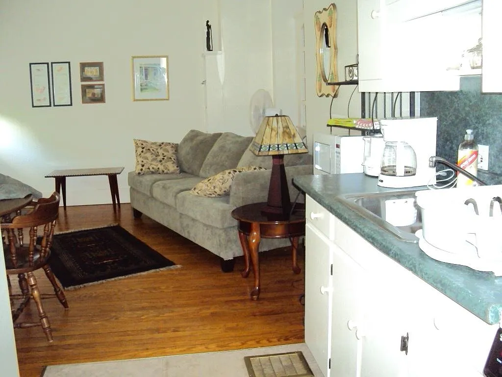 11 Beach Rd — Photo 3