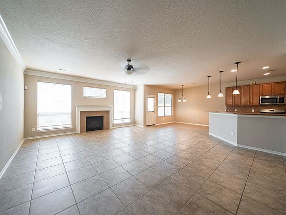3rd image of 4930 Vintage Grove Ct
