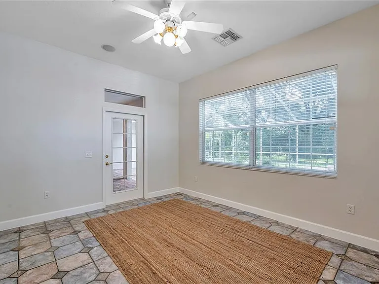 1507 W Windhorst Rd — Photo 22