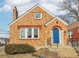 8975 Forest Ave, Saint Louis, MO 63114