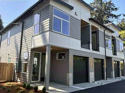 5041 SE King Rd #B — Photo 2