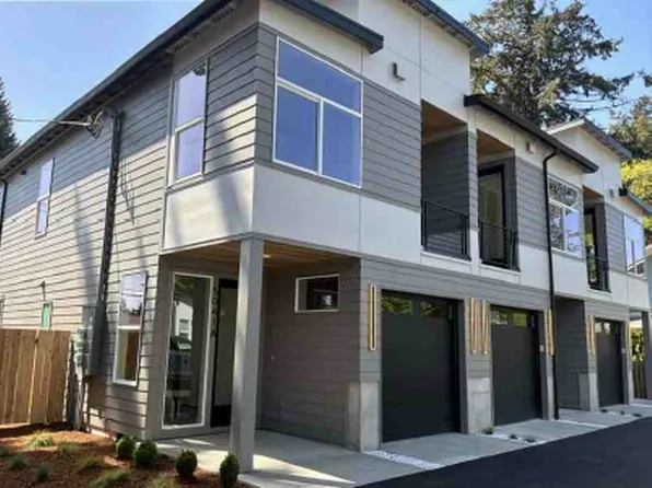 5041 SE King Rd #A, Portland, OR 97222