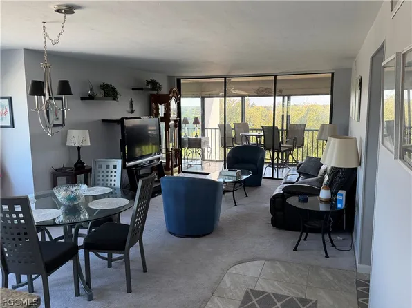 4100 Steamboat Bnd E APT 501, Fort Myers, FL 33919