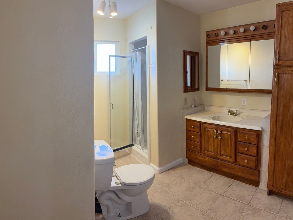 1st image of 1520 Via Elisa Dr