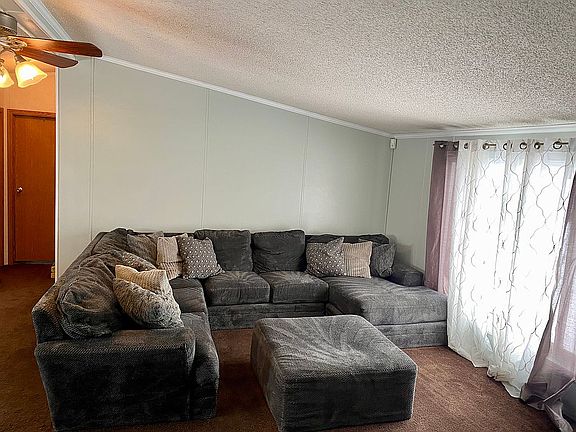 5th image of 1727 Saint Charles Pl