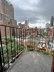 Rented by City Connections Realty