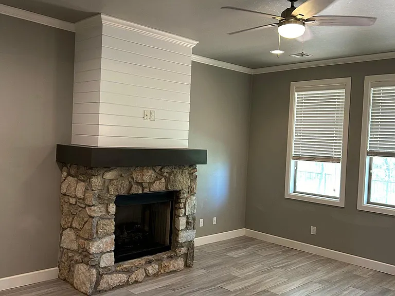 14640 Rochefort Ln — Photo 14