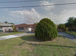 8240 SW 2nd St, Miami, FL 33144