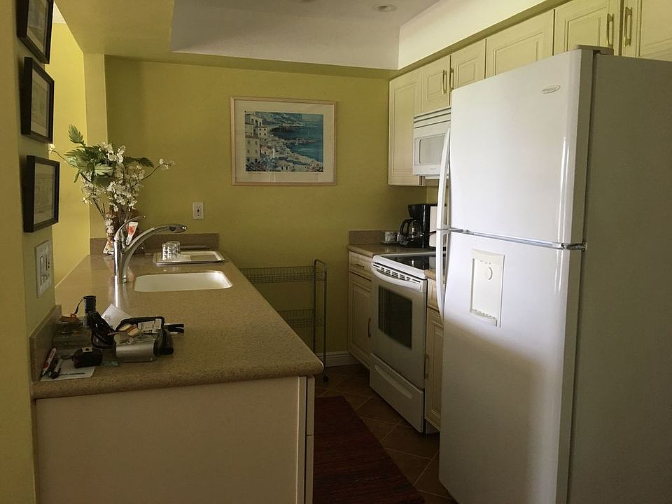 1st image of 4836 NE 23rd Ave APT 3