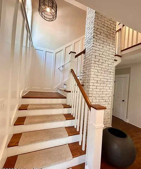 421 Macon Ave — Photo 4