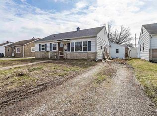 917 E Idlewild Dr, Evansville, IN