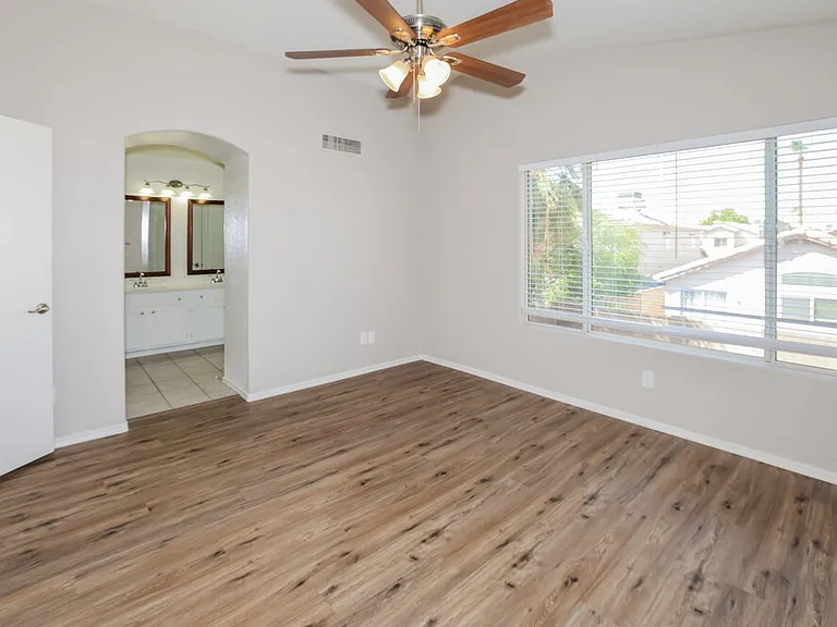 4124 E Anderson Dr — Photo 8