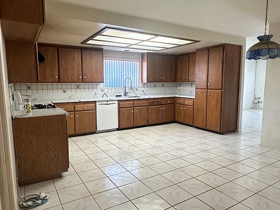 5th image of 180 Hannalei Dr