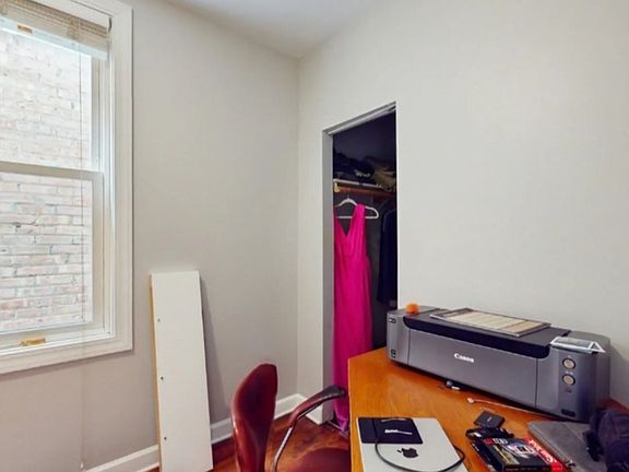 3rd image of 3127 N Monticello Ave #1