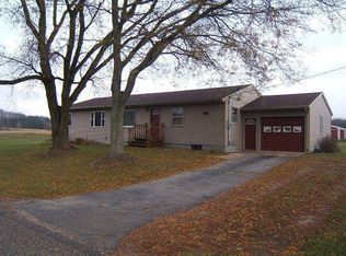 N6058 Kucksdorf Ln, Shawano, WI 54166