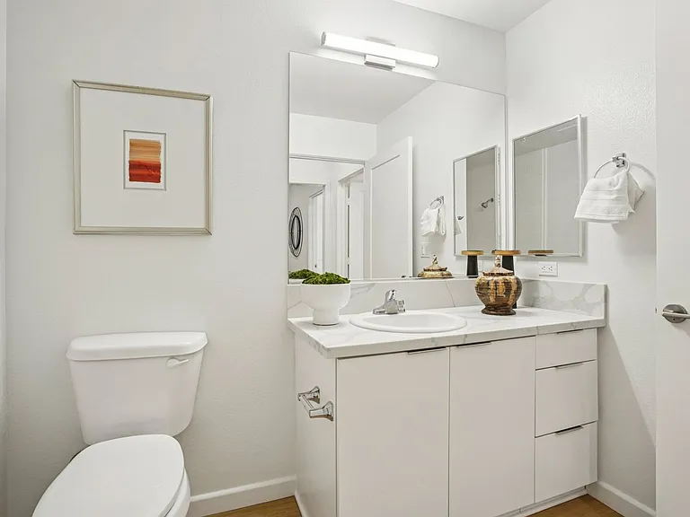 8733 Reading Ave - The Stride — Photo 16