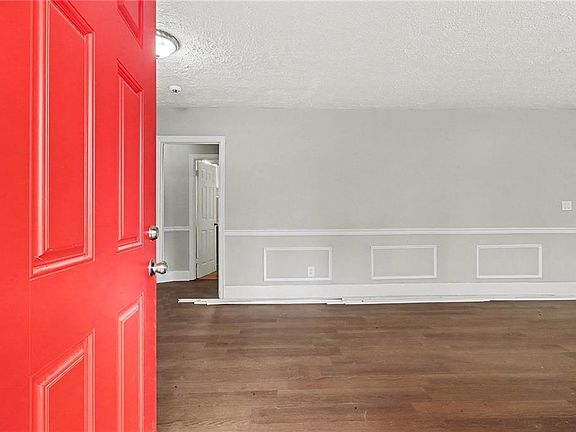 4th image of 1848 Pinedale Pl