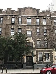 Rented by R New York