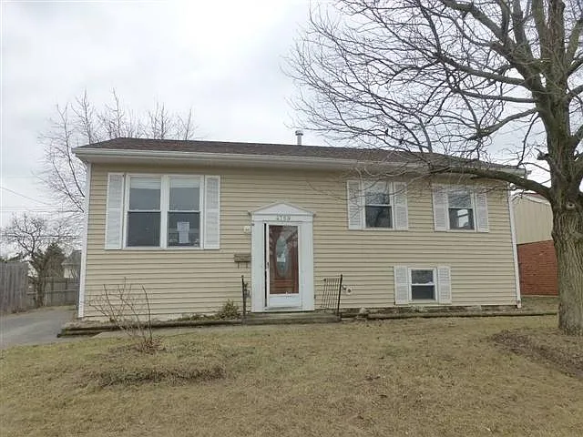 4759 Henley Ave photo 1