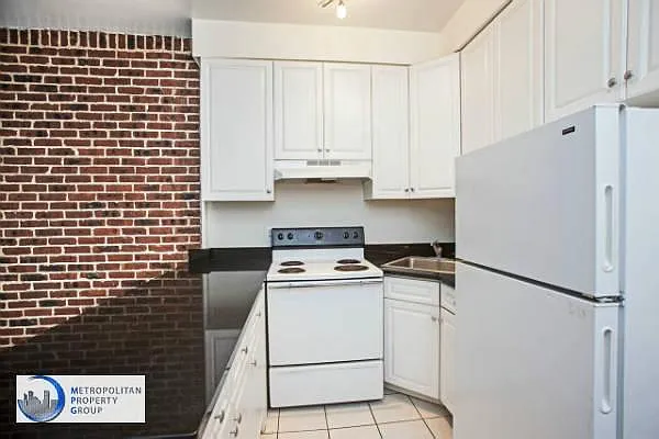 Rented by Metropolitan Property Group | media 21