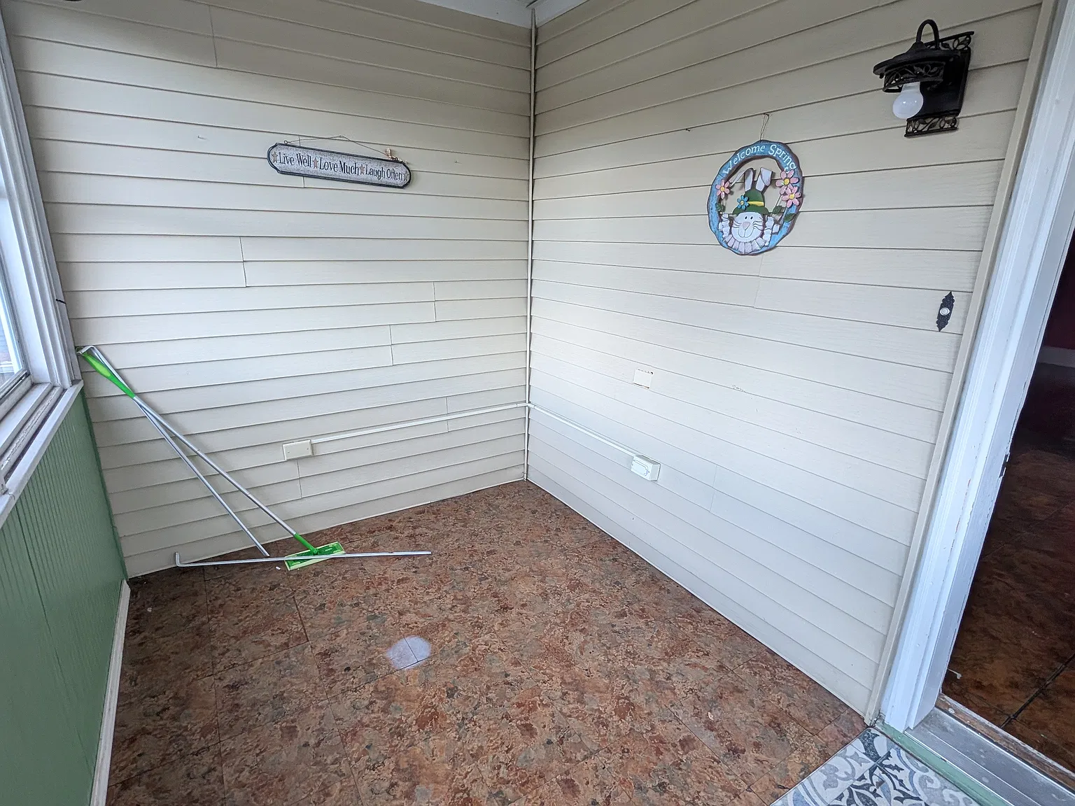 2 bed, 1300 sqft, $1,450 — Photo 4