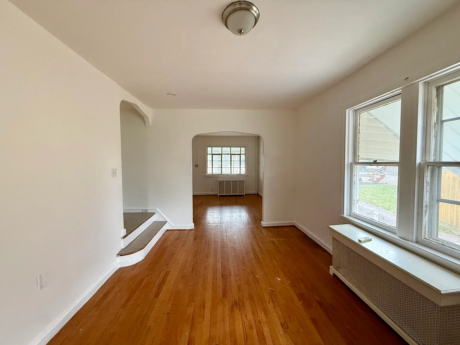 1731 Wayne Ave Unit 2 photo 1