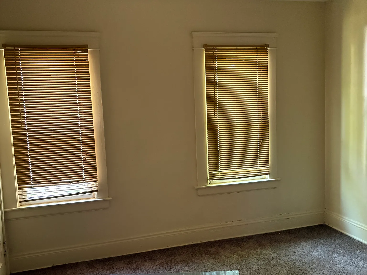16402 Arcade Ave — Photo 4