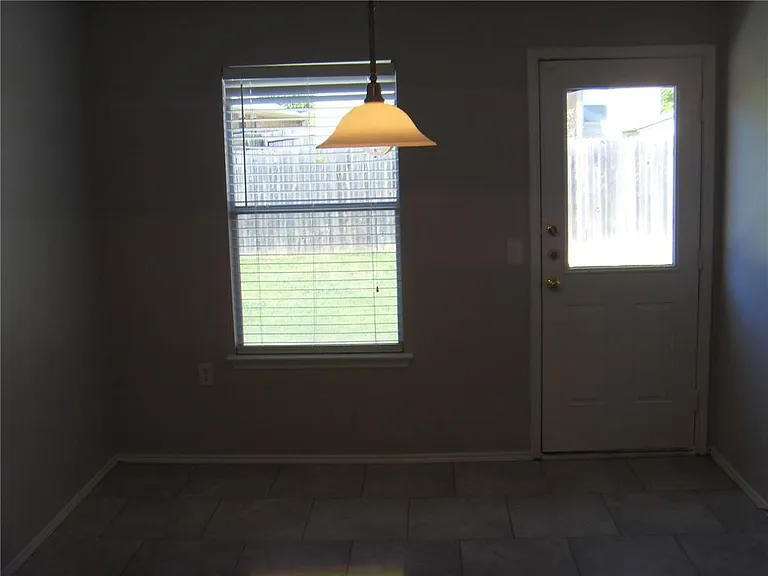 5104 Bantom Woods Bnd — Photo 7