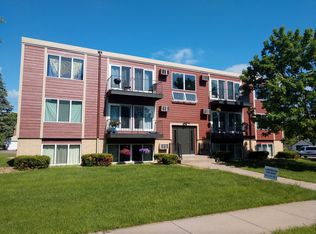 555 Central Ave S #6, Milaca, MN 56353