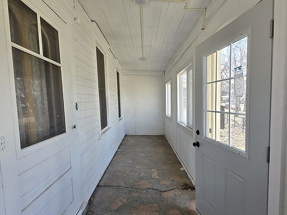 3rd image of 732 N 5th St