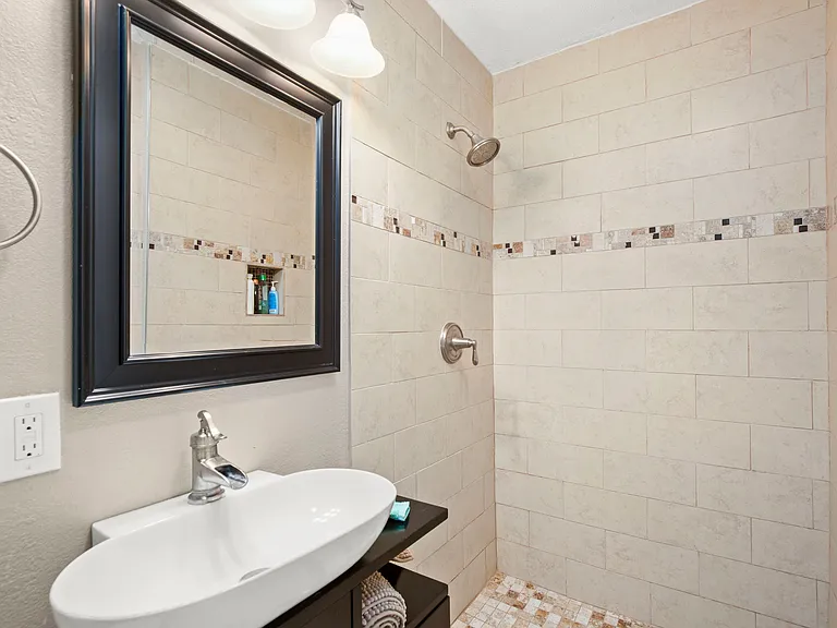 1709 J J Seabrook Dr — Photo 15