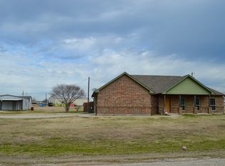 8321 Travis Rd, Sanger, TX 76266