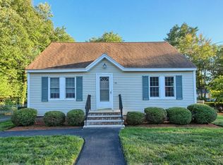 30 School House Ln, Billerica, MA 01821