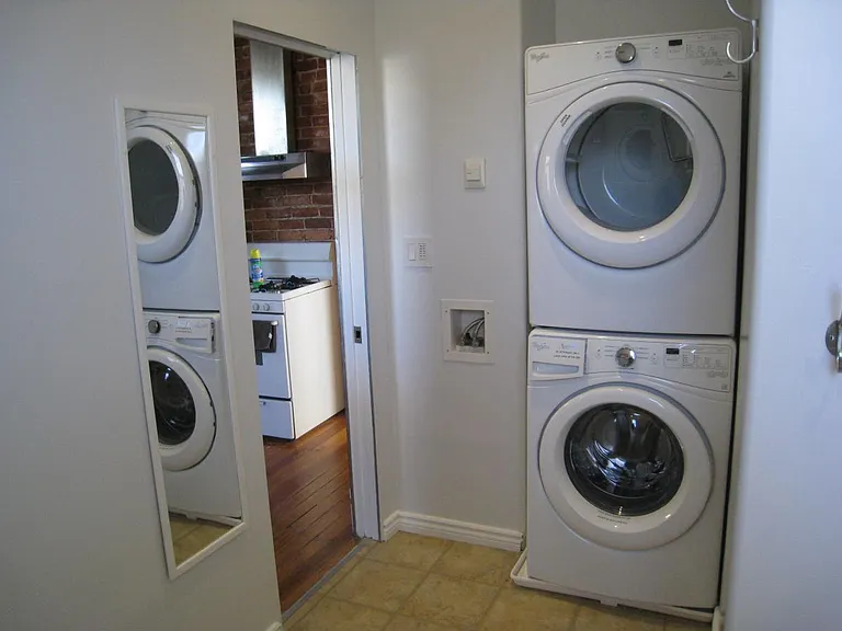 202 Sterrett Ave #2 — Photo 15