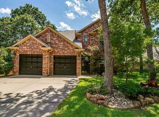 820 Royal Oak Ln, Burleson, TX 76028