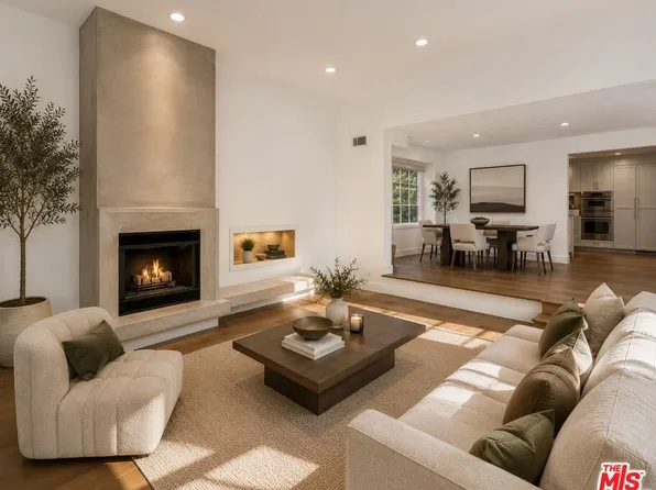 6467 Deep Dell Pl, Los Angeles, CA 90068