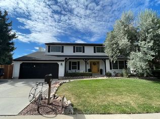 17488 E Crestridge Ave, Centennial, CO 80015